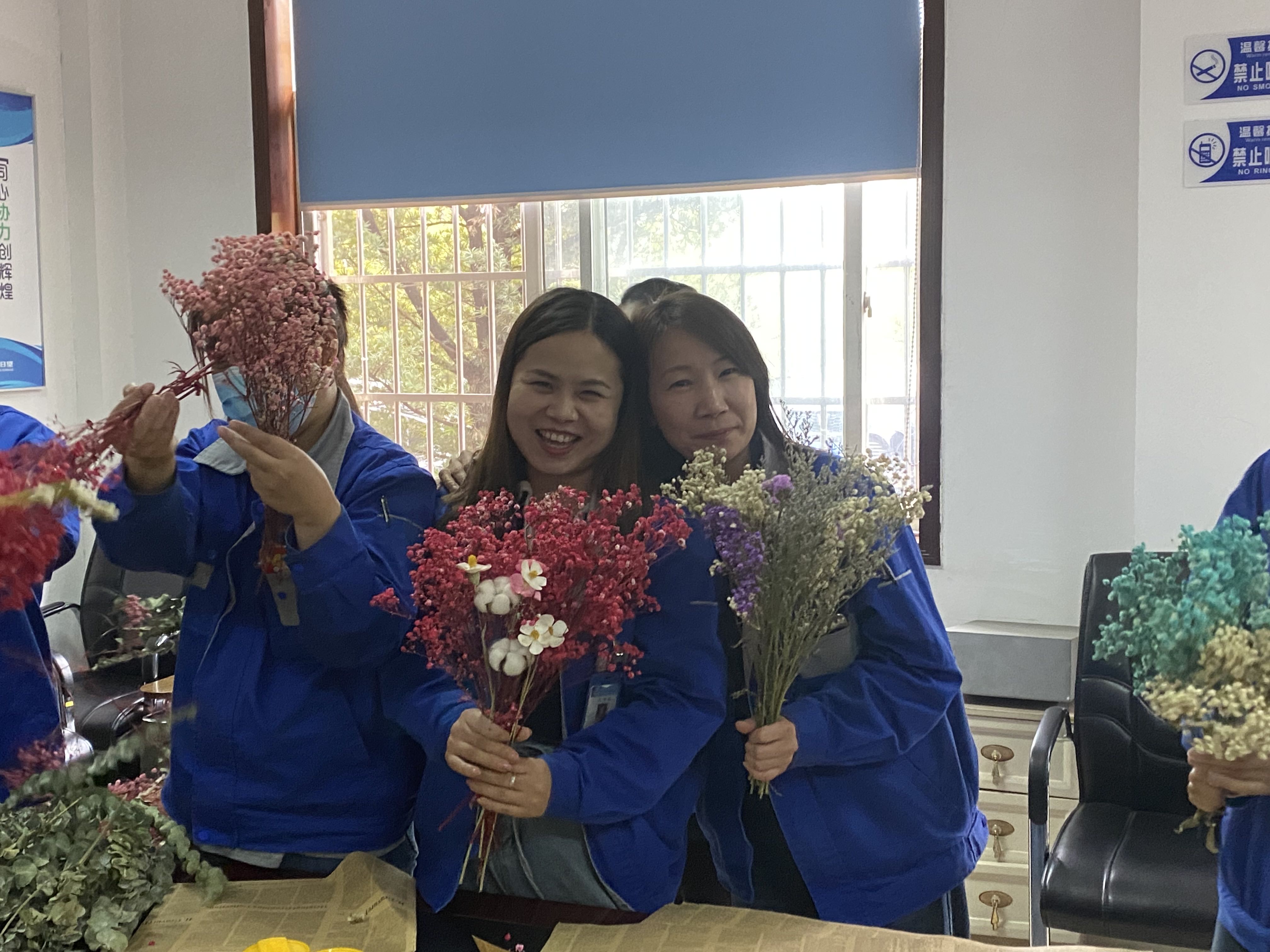 宝威（中国）一站式服务平台,宏明日望,株洲电子科技,湖南电容器,株洲电容器,电容器